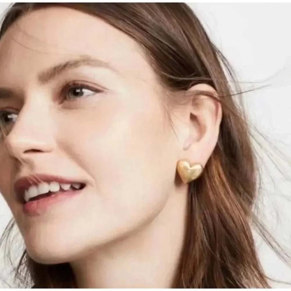 Kate Spade MY PRECIOUS HEART Earring Gold Plated CZ Stud Designer Jewelry